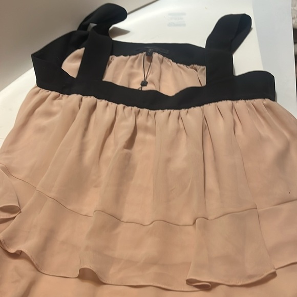 Elegant Black and Tan Layered Women's Top - Picture 4 of 6